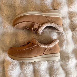 Skechers Glacial Ultra-Millie Slip-in Tan Women's Loafers